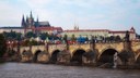 Bild 3 castle-and-bridge-in-prague[1].jpg